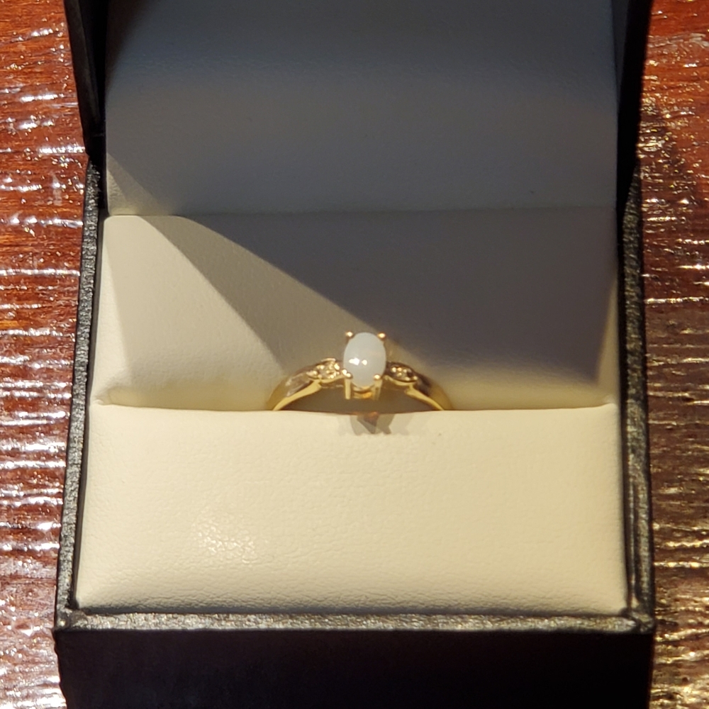 10k gold stamped diamond opal ring